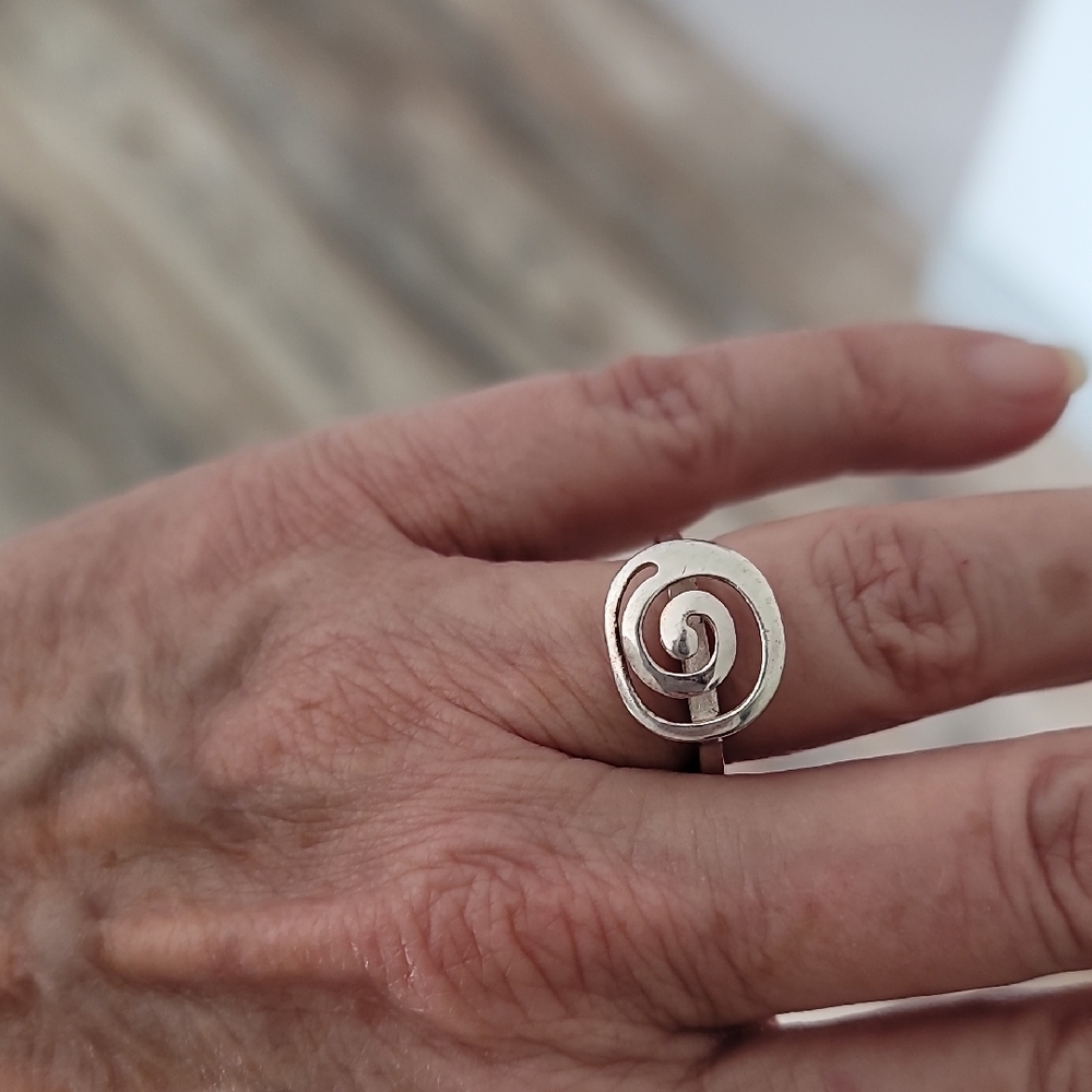 Fun Sterling Silver Spiral Ring